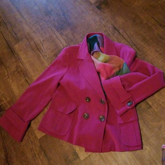 Jacket - Picture 3 of 6